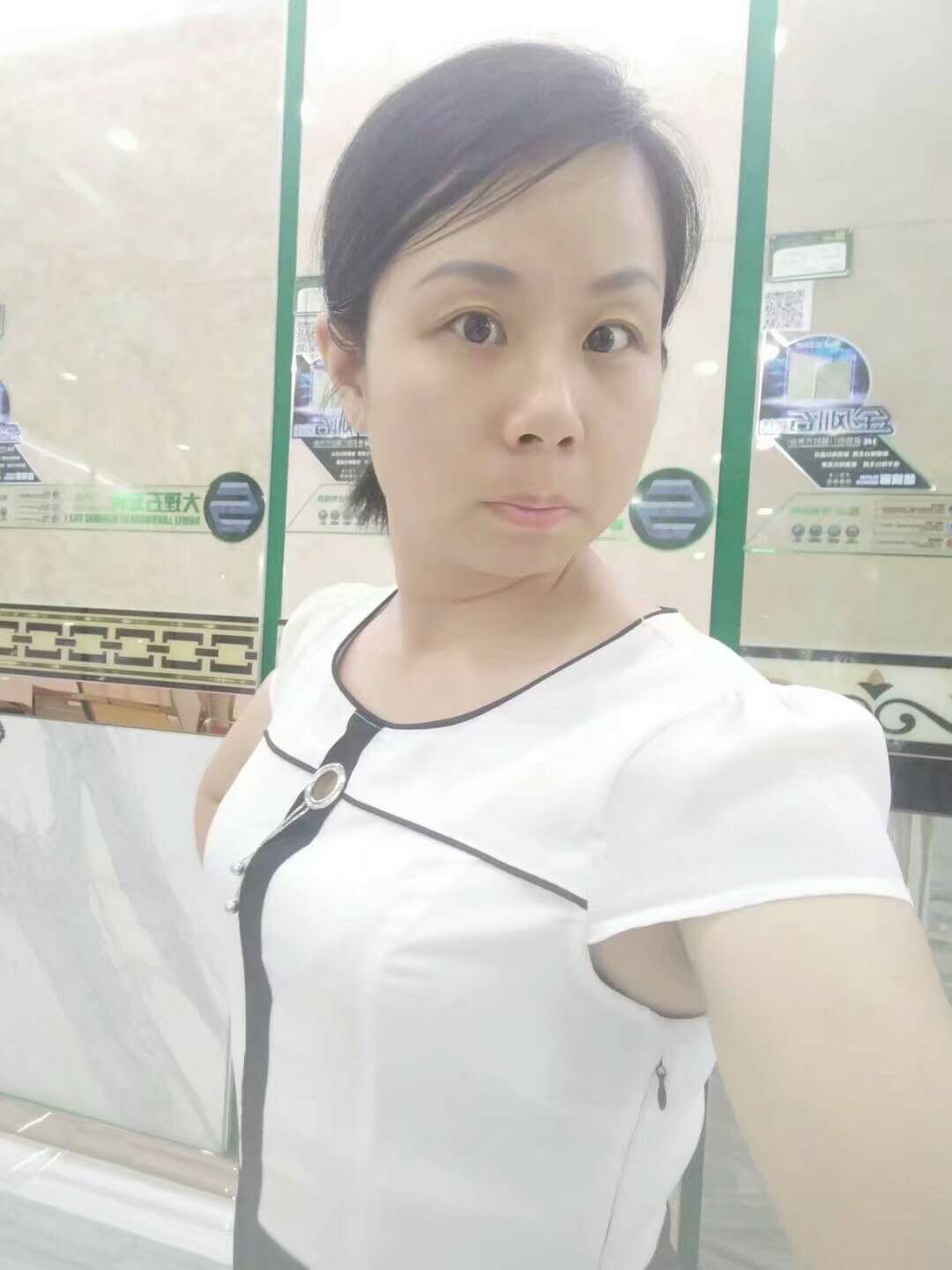 会员：刘艳