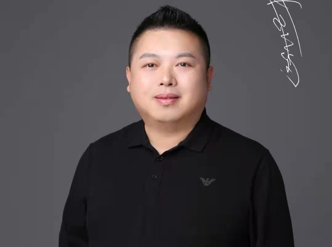 常务副会长：尹贵超