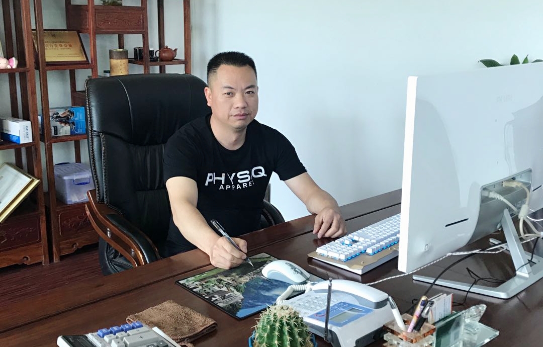 常务副会长：刘阳平