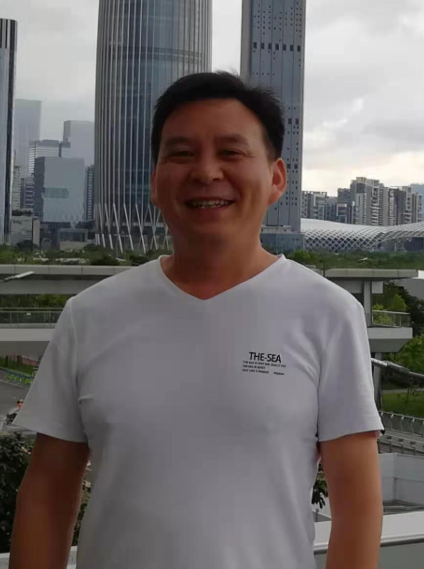 会员：李辉球