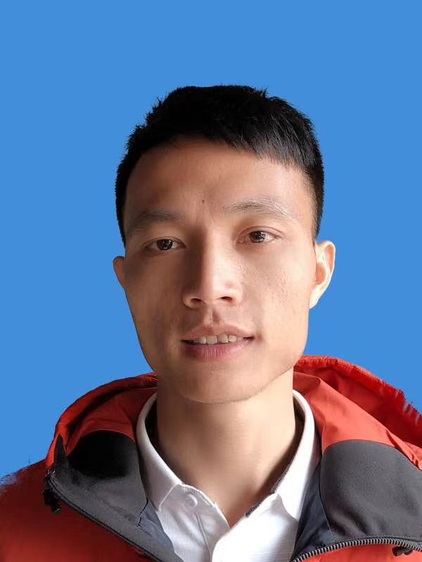 会员：谭门福
