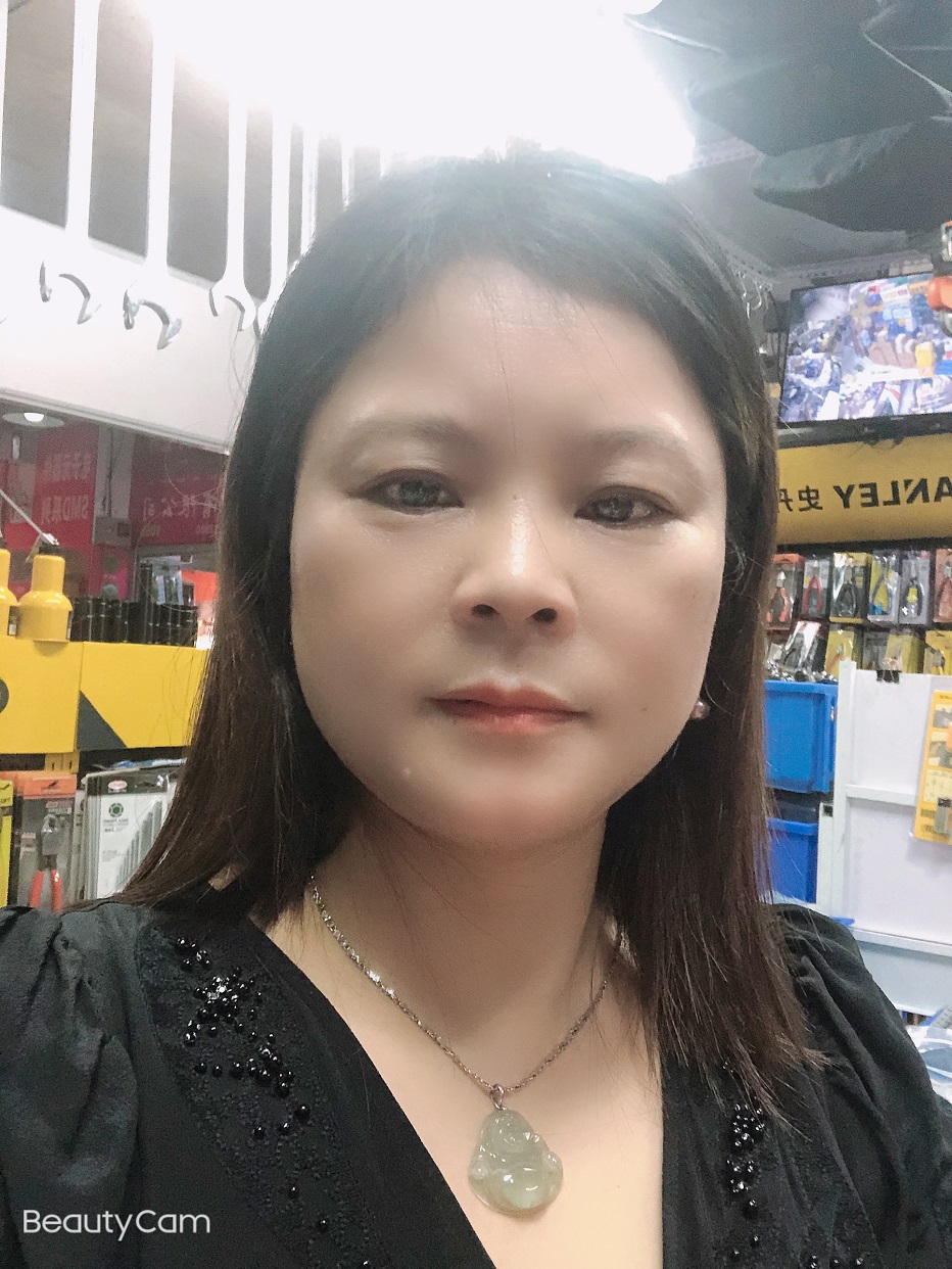 会员：曾红芳