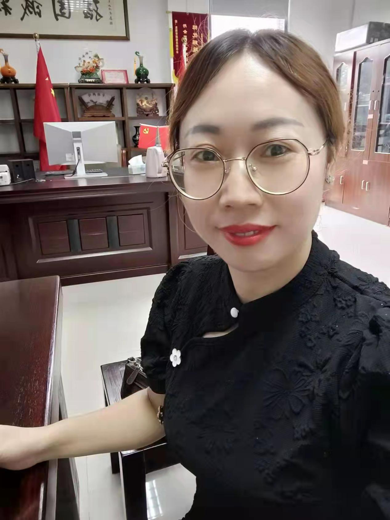 会员：杨自香