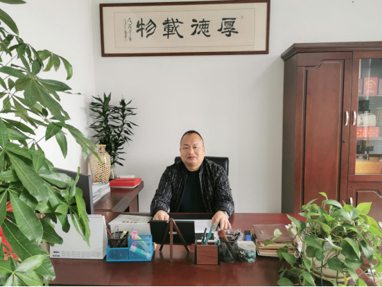 会员：邓冬回
