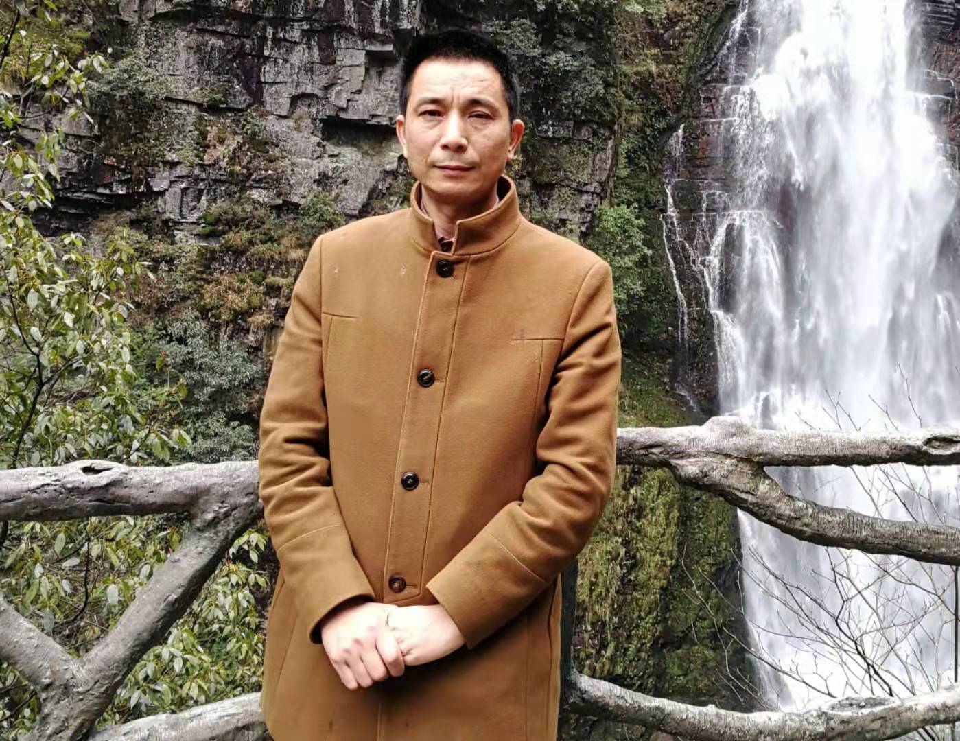 会员：陈润波